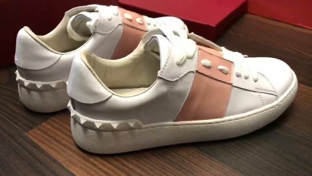 Кеды Вaлентино смотреть онлайн