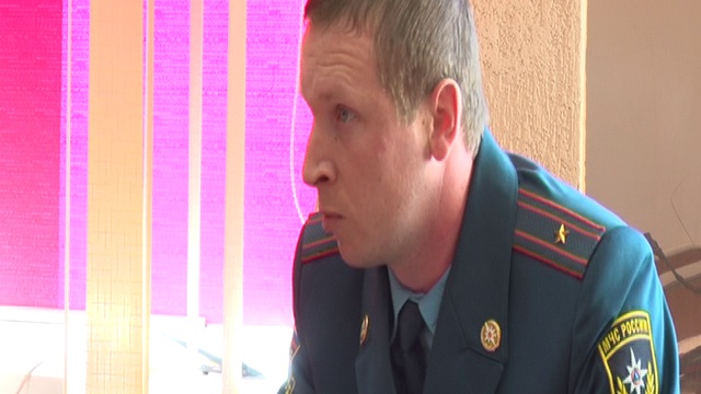 Пожар в деревне Денисьево унес жизни 3 человек. Как предупредить беду обсуждали на Комиссии по ЧС смотреть онлайн