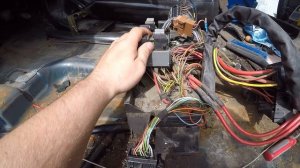 Mercedes Vito не заводится, не срабатывает стартер.Решаем эту проблем!!!