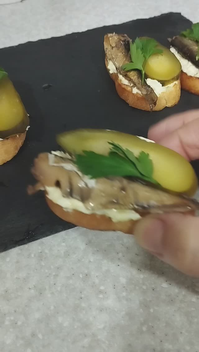 ЗАКУСКИ или БУТЕРБРОД? Простоя закуска на праздничный стол.