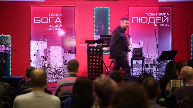 Пасха. Проповедь пастора Александра А. Аверьянова смотреть онлайн