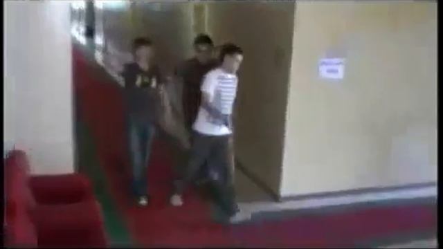 Розыгрыши в общаге, студенческие приколы смотреть онлайн