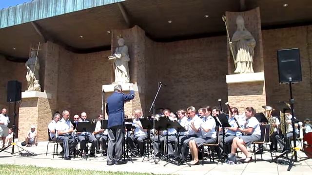 Národní poutˇ Velehrad koncert hradní stráž Praha vídeo 4 смотреть онлайн