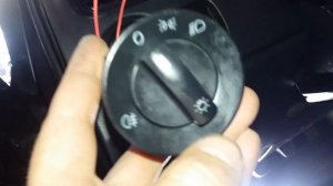 Volkswagen Polo установка передних птф часть 1