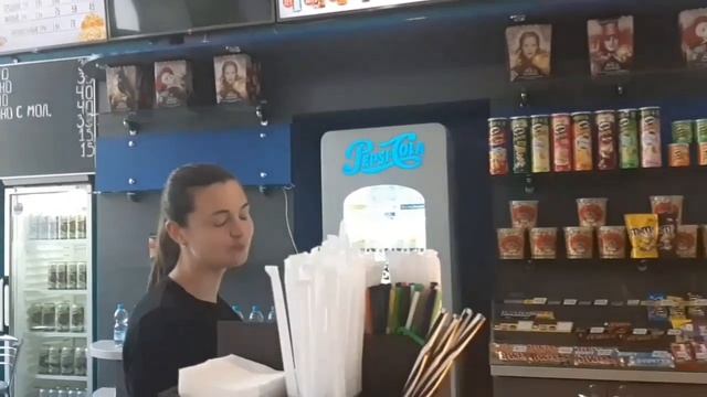 Купили билеты на кинофестиваль. Посмотрели кино. смотреть онлайн