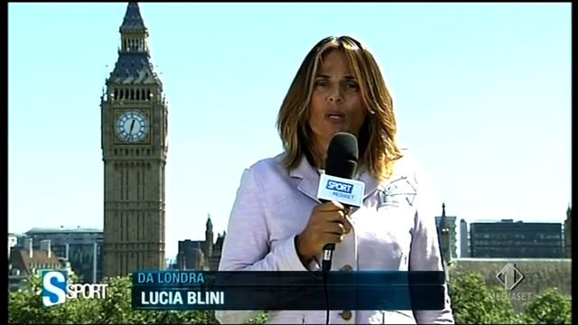 Padre Carmelo Chiesa Italiana in LONDRA canta inno con atleti per Olimpiadi London 2012 смотреть онлайн