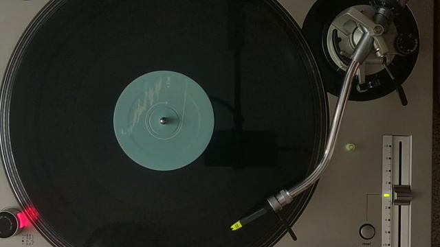 David Guetta Vs. The Egg - Love Don't Let Me Go(Joachim Garraud & David Guetta Famous Mix)