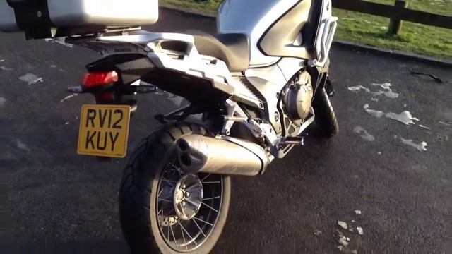 Walk around a Honda Crosstourer смотреть онлайн