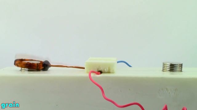 8 Amazing Science EXPERIMENTS to do at Home * Interesting Electromagnetic Tricks смотреть онлайн