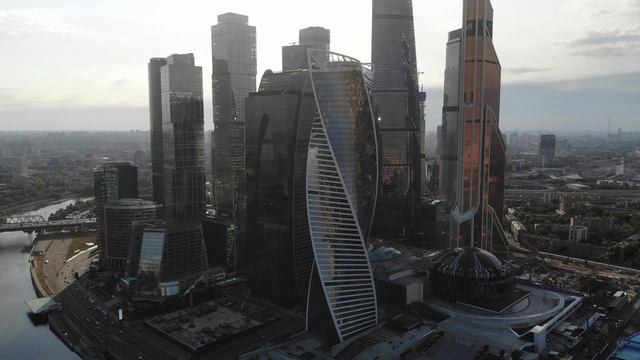 Основное видео о компании смотреть онлайн