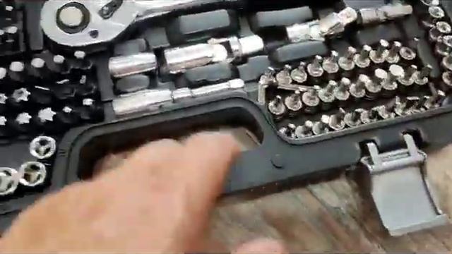 набор инструментов 219 предметов смотреть онлайн