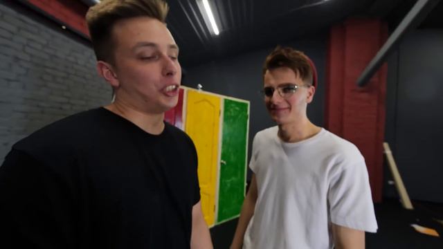 ВЫБЕРИ ПРАВИЛЬНУЮ ДВЕРЬ, ЧТОБЫ ВЫЖИТЬ ЧЕЛЛЕНДЖ ! смотреть онлайн