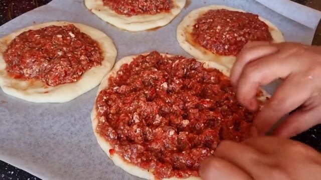 ЗОЛОВКА НАУЧИЛА, НА 200 Г ФАРША СЫТНО НАКОРМИЛА ВСЮ СЕМЬЮ ПОТРАСАЮЩЫЙ ВКУСНЫЙ РЕЦЕПТ смотреть онлайн