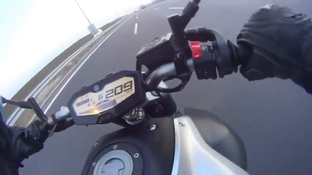 Yamaha MT-125 MT-25 MT-03 MT-07 MT-09 MT-01 MT-10 Top Speed смотреть онлайн