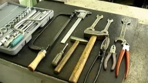 Видеоинструкция по охране труда при работе с ручным слесарным инструментом