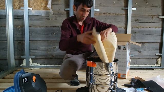 Пылесос DEXTER 1400W смотреть онлайн