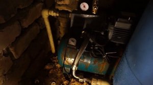 Насосная станция всасывает воздух | Давление и вакуум