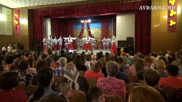 Танцевальный коллектив Умут с представлением в Чишмикиое смотреть онлайн