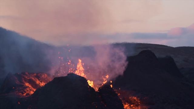 Iceland Volcano Update - The Magma Is Very Close Now смотреть онлайн