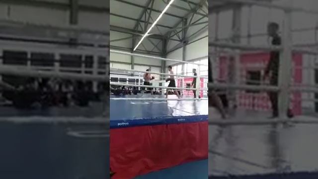 Ерасыл из Семей Аксуата бой смотреть онлайн