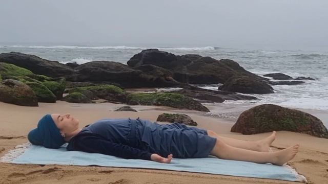 VITALIDADE FÍSICA E MENTAL EM 20MIN - KUNDALINI YOGA - série 20min 1/10 смотреть онлайн