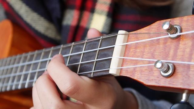 Fingerstyle Ukulele Cover - Shallow (A Star is Born) by Lady Gaga, Bradley Cooper (with free tabs) смотреть онлайн