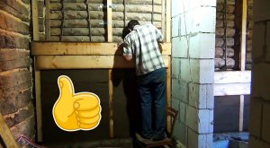 ПОДГОТОВКА И УТЕПЕНИЕ СТЕН САНУЗЛА В БОЛЬШОЙ ПРИСТРОЙКЕ К ОСНОВНОМУ ДОМУ .