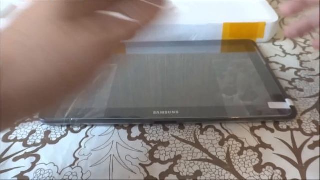 Как наклеить защитное стекло на планшет или любое другое устройство смотреть онлайн