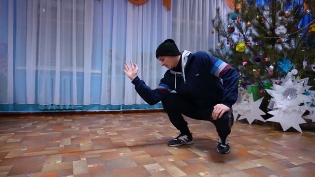 5 САМЫХ ПРОСТЫХ ЭЛЕМЕНТОВ В БРЕЙК ДАНСЕ смотреть онлайн