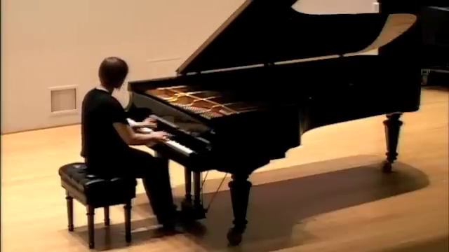 Doll Dance смотреть онлайн