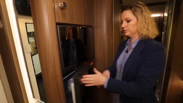 Hymer B-SL 708 Autocamper - 2018 model смотреть онлайн