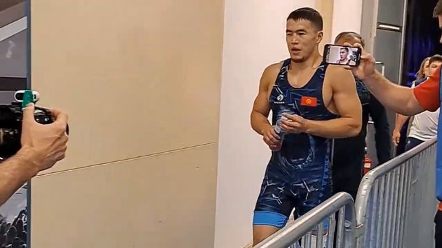 АКЖОЛ МАХМУДОВ - ЧЕМПИОН МИРА 2023 года. Без лишних слов... смотреть онлайн