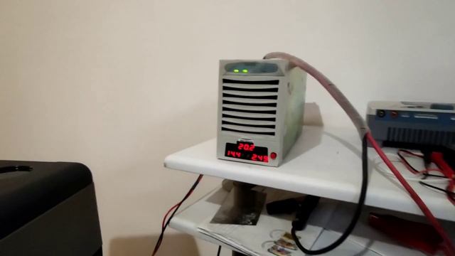 Сколько потребляет Китайский автомобильный холодильник Alpicool CF45 на 12, 24, 220v смотреть онлайн