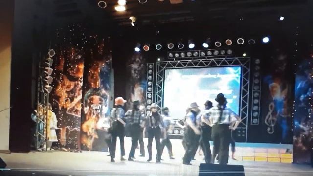 Кантри исполняет коллектив "Радуга " смотреть онлайн