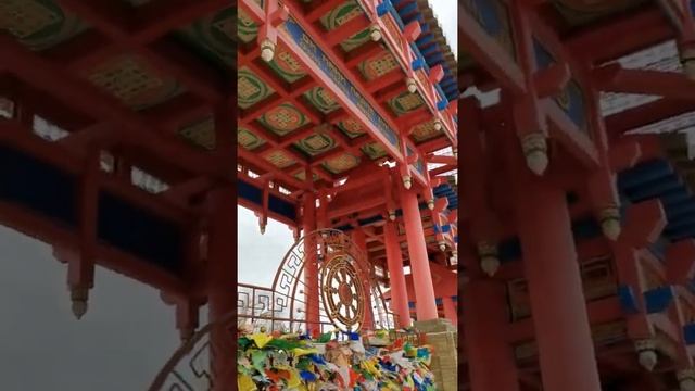 Главная достопримечательность Калмыкии смотреть онлайн