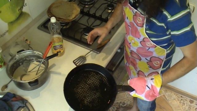 История возникновения блинов + Редкий рецепт блинов | Семейко Жжёт смотреть онлайн