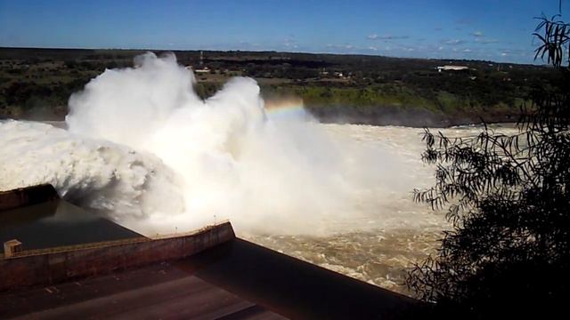 Парагвай, Itaipu Damm. смотреть онлайн