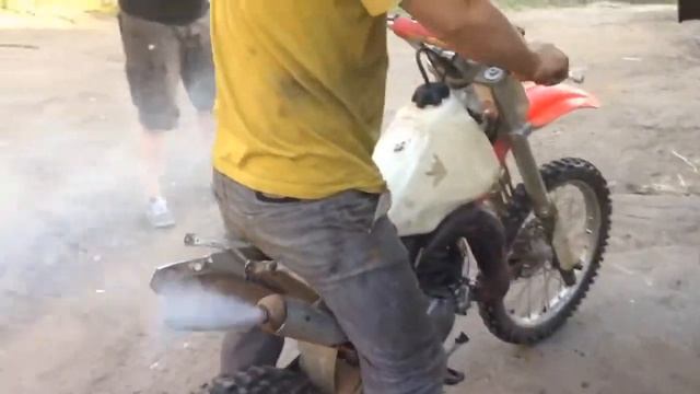 Honda CR80R (85сс) собрали из того что было смотреть онлайн