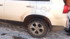 Соренто жалобно поскрипывает