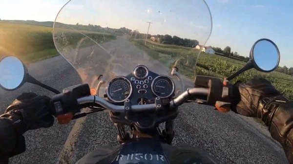 2004 BMW R1150R Pros and Cons - Ride Review #MotoMondays