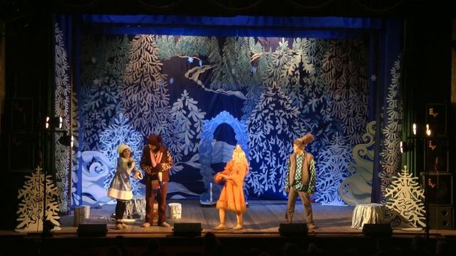 Новогоднее представление "Волшебное зеркало или подарок Деду Морозу" - 2018 год смотреть онлайн