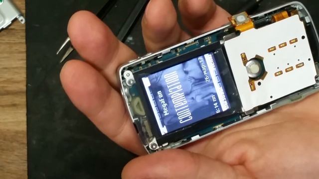 Плохо ловит связь Sony ericsson K750i смотреть онлайн