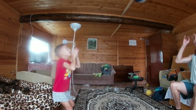 Как научить ребенка верхней передаче? | Обучение ребёнка волейболу смотреть онлайн