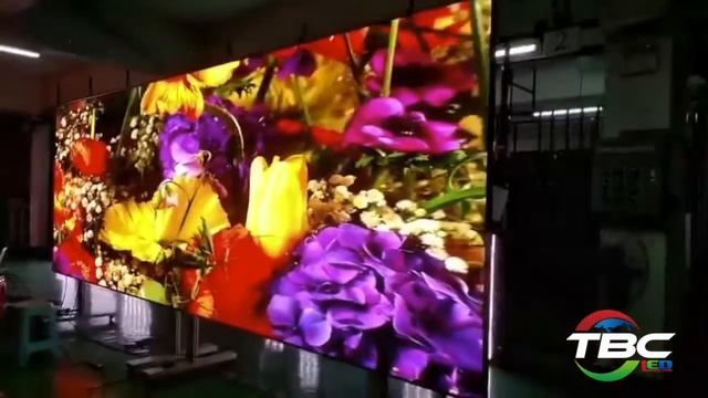 high refresh rate 3040hz high contrast ratio 3000:1 indoor HD LED display vs a projector смотреть онлайн