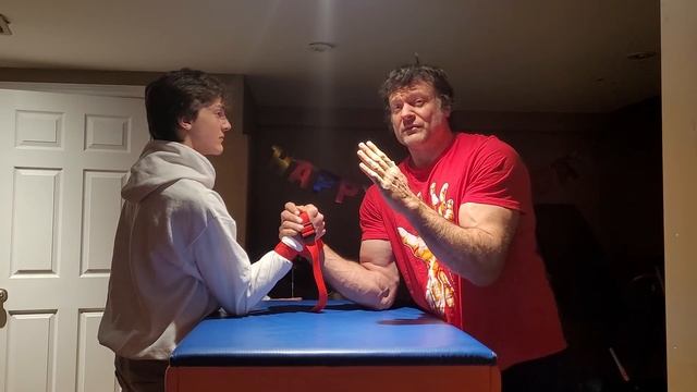 Armwrestling - Technical Choices With Top Roll Issues