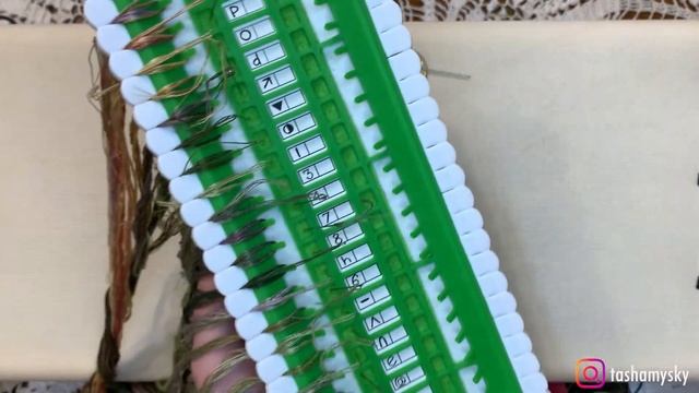 11. Teresa Wentzler | Обо всех трудностях | Павлин / Peacock Tapestry | Начало | Вышивка крестиком смотреть онлайн