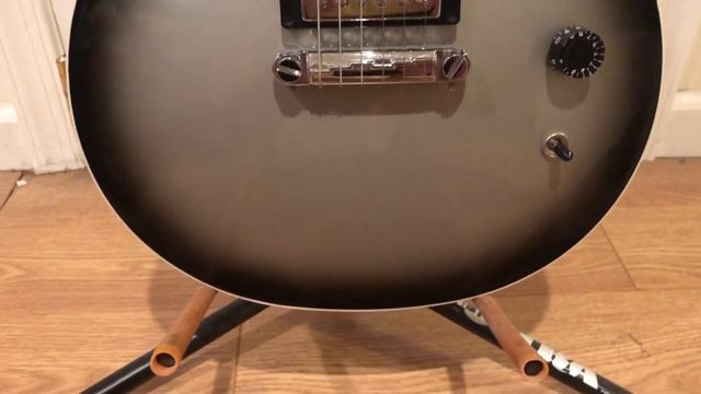 This FREAKY Les Paul Prototype... | WYRON | 2001 Gibson Reverse DC LP Firebird Headstock Silverburs смотреть онлайн