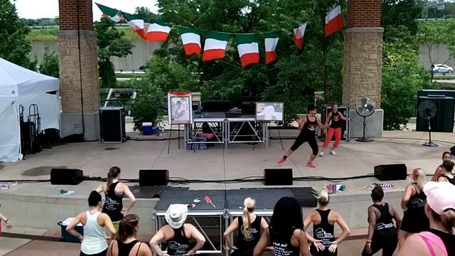 Tarantella - Zumba - 2013 Festa Italiana смотреть онлайн