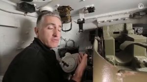 Внутри танка Т-34 - 85