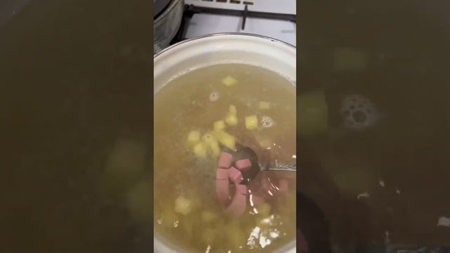 Суп из СССР с колбасой и вермишелью #кулинария #еда #рецепт